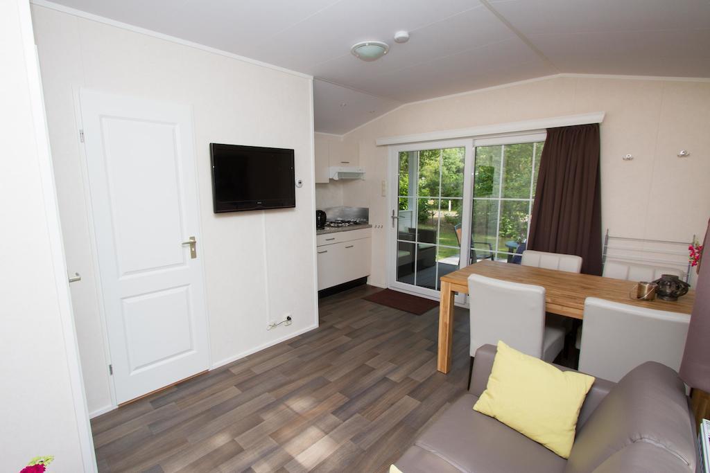 Vakantiecentrum De Ullingse Bergen Sint Anthonis Habitación foto